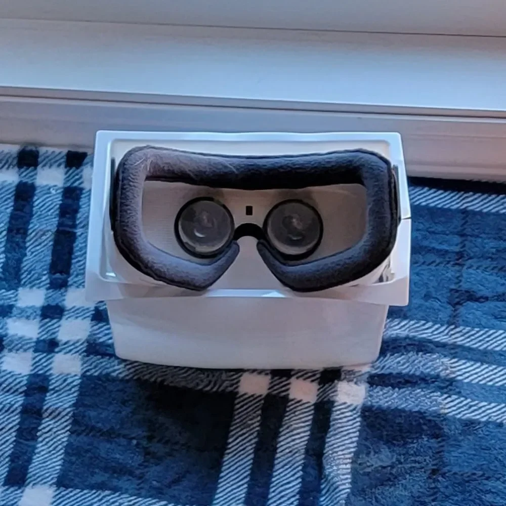 Samsung VR Goggles